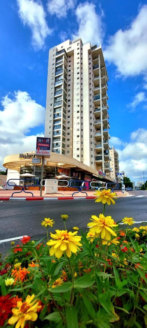 Apartments With Separate Kitchen By The Sea Ashdod Extérieur photo